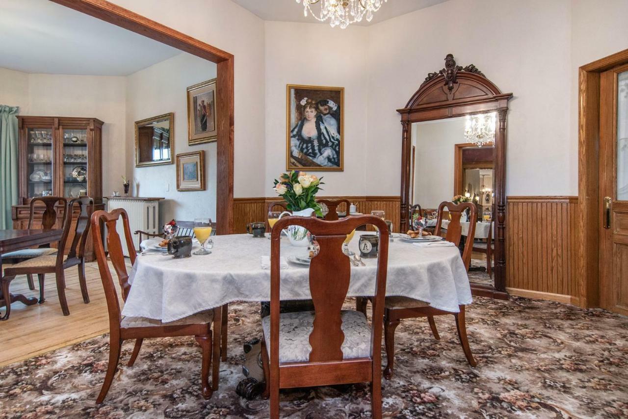 The Lamplighter Bed & Breakfast Of Ludington Extérieur photo